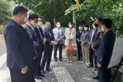 안일초교 정문 앞 보도개설 공사 현장설명회 개최 이미지