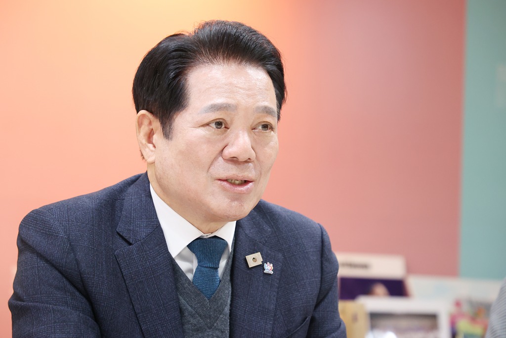 최대호 안양시장 신년사 “인공지능(AI) 시대, 시민행복 더 크게 하는 스마트 안양” 이미지