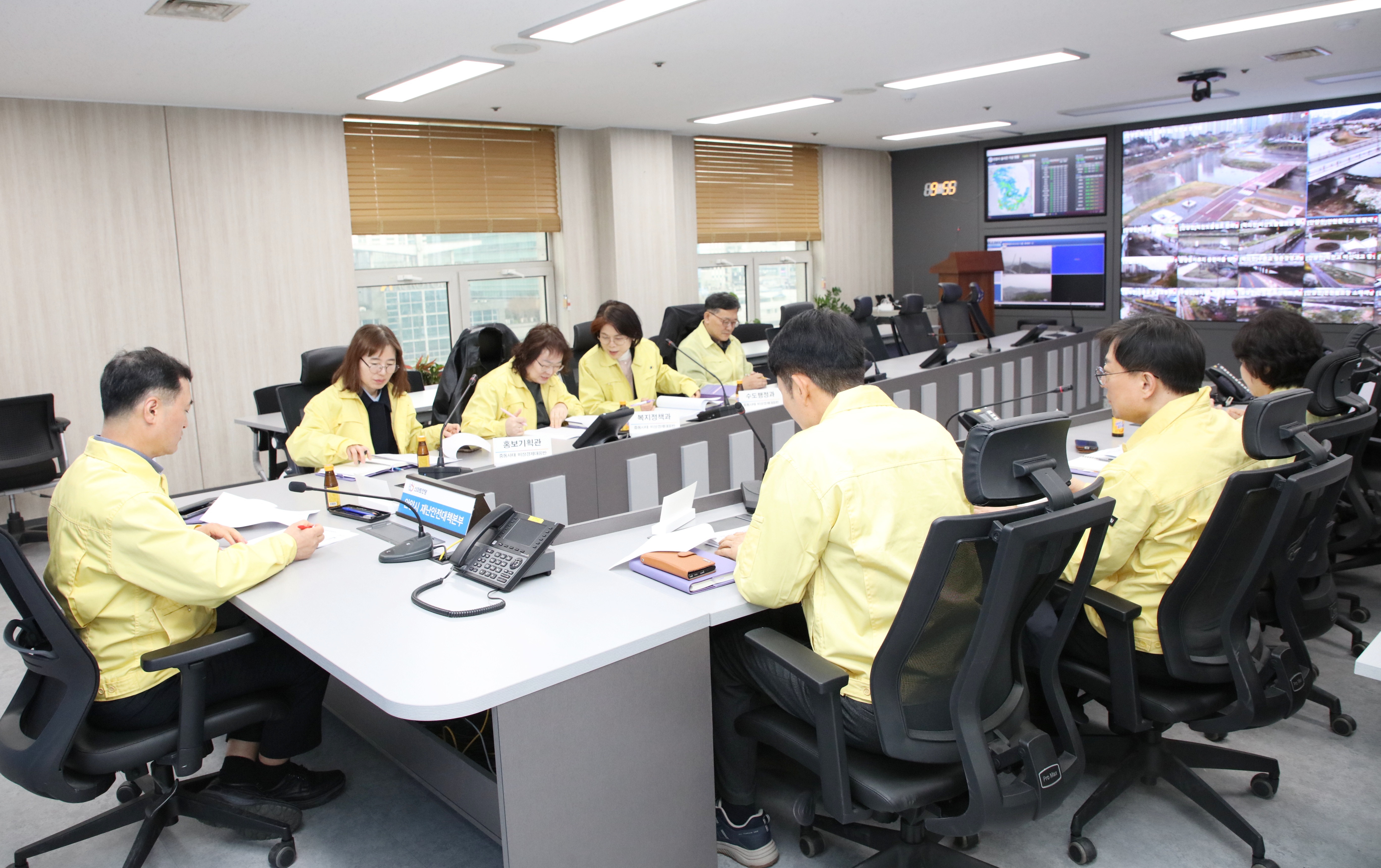 안양시, 중동사태 관련 4차 비상경제대응반 회의…복지 사각지대 점검 이미지