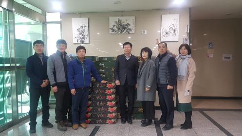 평촌동 주민자치위원회, 농산물 직거래장터 운영 이미지