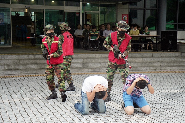 8.17 테러대비 시범훈련 이미지