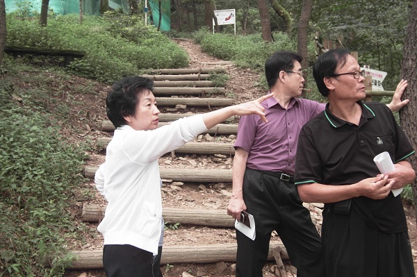 8.22 산림욕장 및 등산로 순찰 이미지