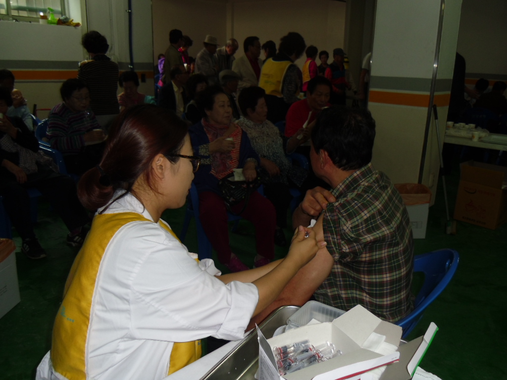 인플루엔자 무료 예방접종 실시 이미지