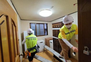 피플엔피플(주) 대표 이미지