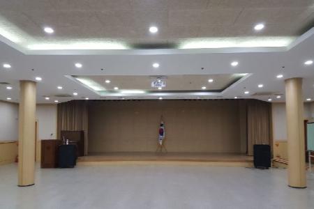 만안평생교육센터 강당 이미지