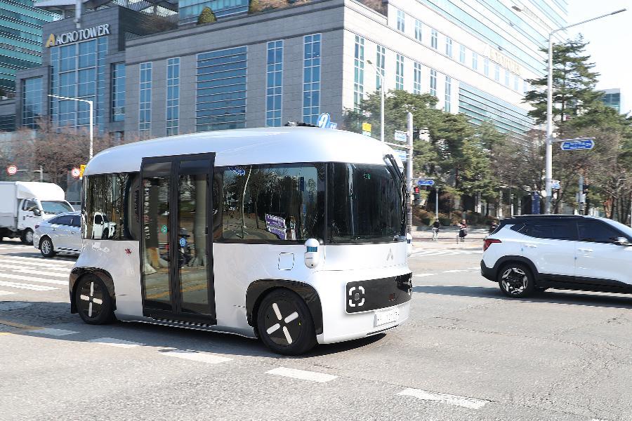 운전석 없는 레벨4 자율주행 셔틀